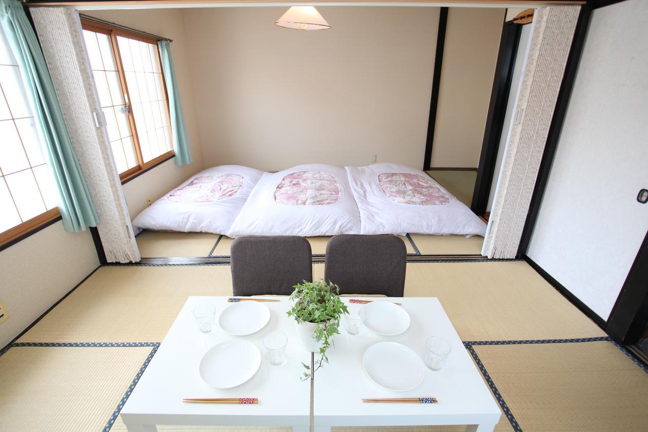 Fujiyama Base Bed & Breakfast Fujiyoshida Eksteriør bilde